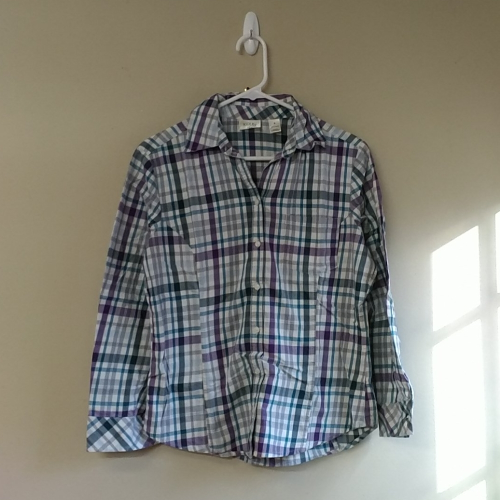 Women's Flannel Button Down